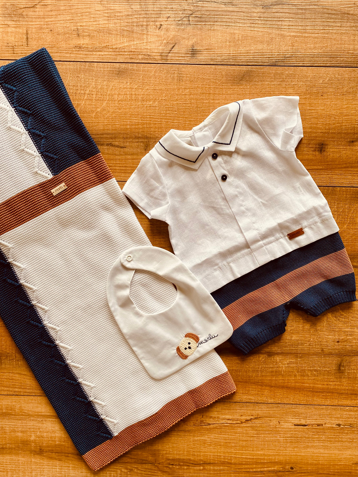 Blanket and bib for the blue romper - NEW Marlu°® Summer collection